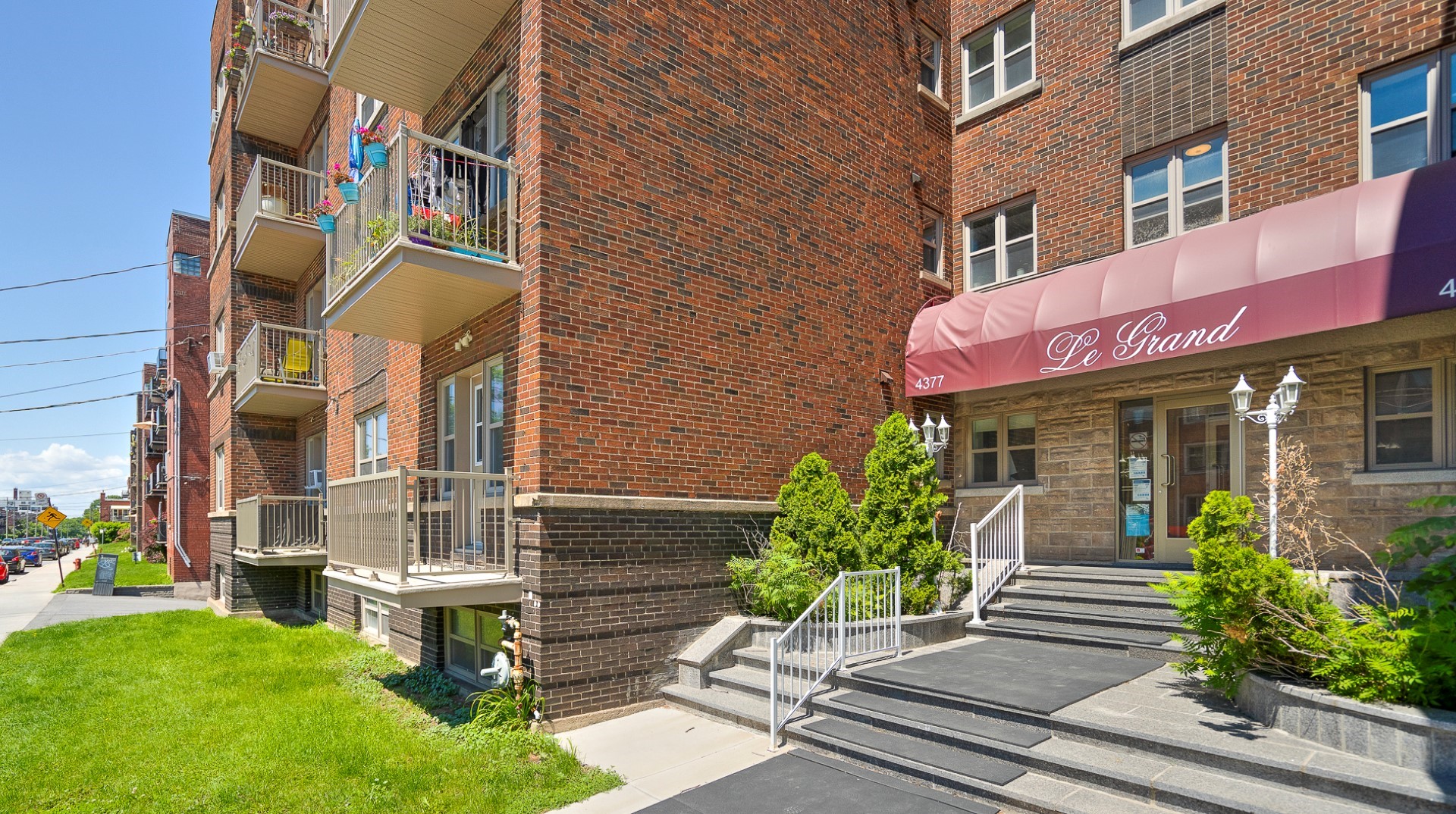 Le Grand Blvd. - Image 4